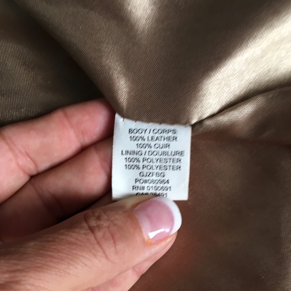 EUC Y2k Hurley tan genuine leather short jacket, satin lining, moto style. - Picture 9 of 13